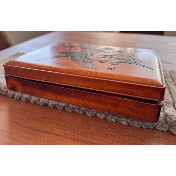 Vintage Japanese Urushi Lacquer Art Wooden Box, Handcarved Bird & Flower, Signed - Picture 11 of 16